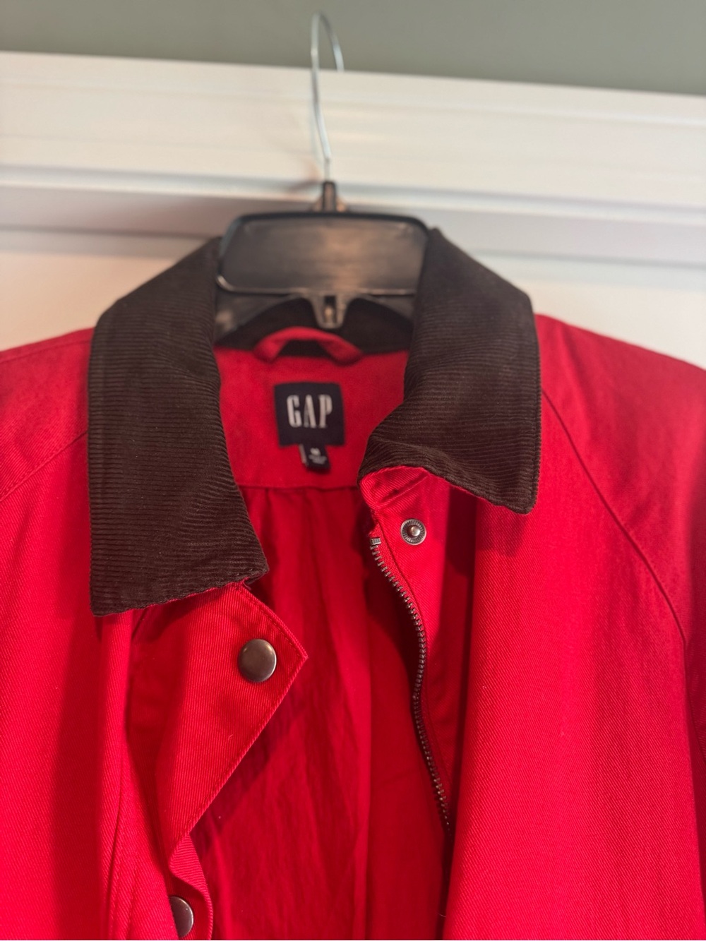 GAP Red Barn Jacket with brown corduroy Collar - like new - Picture 2 of 4